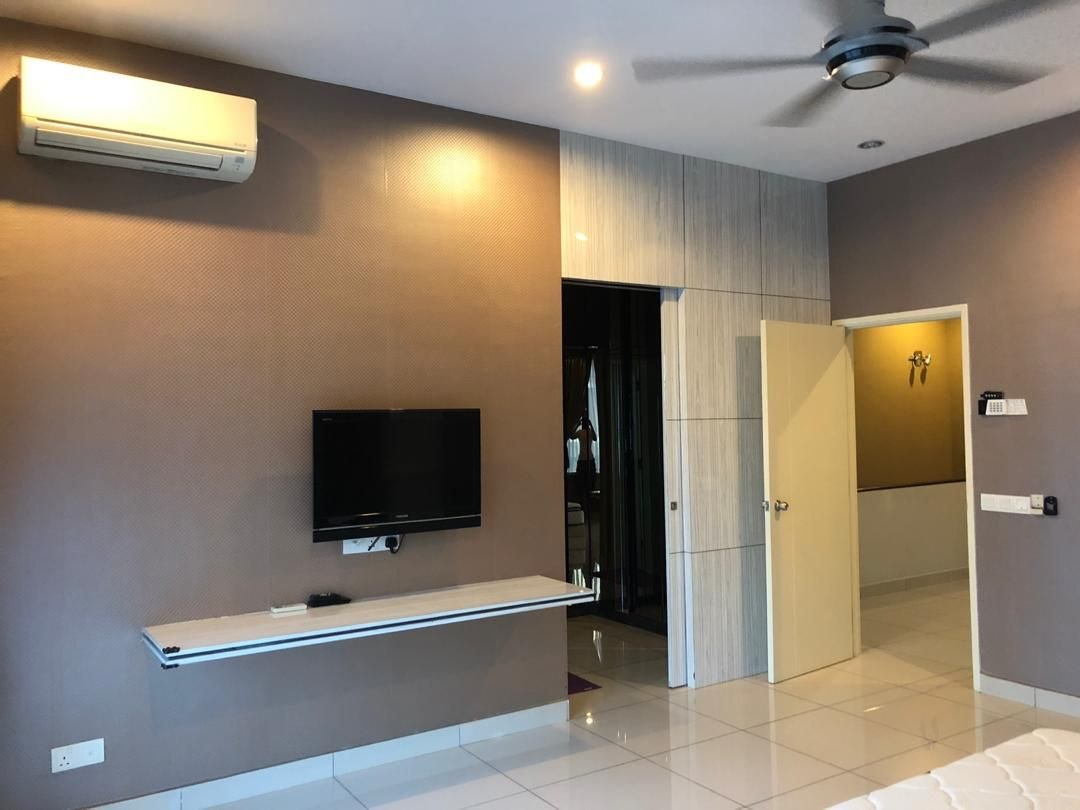 6220012788608864354_121