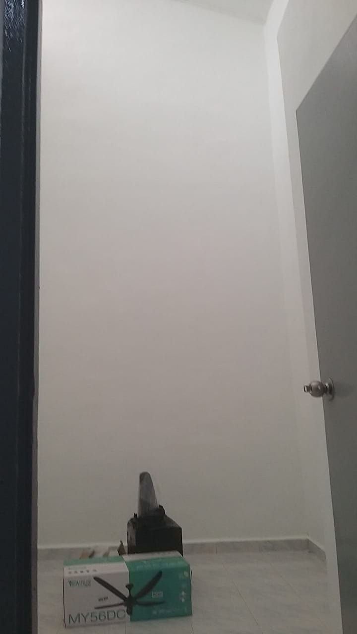 6141007436429596307_121
