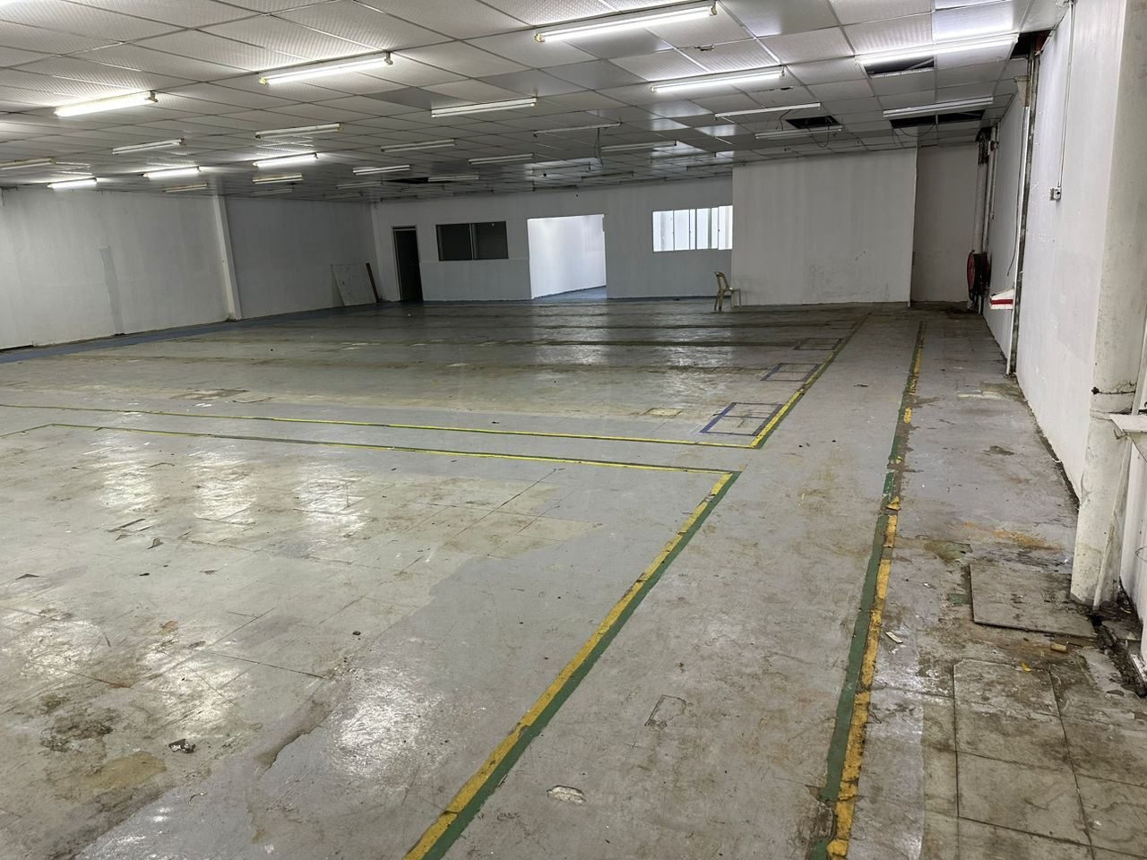 6156978066161341134_121