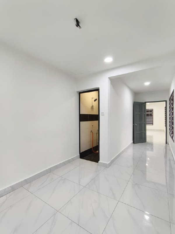 6163179423411147172_120