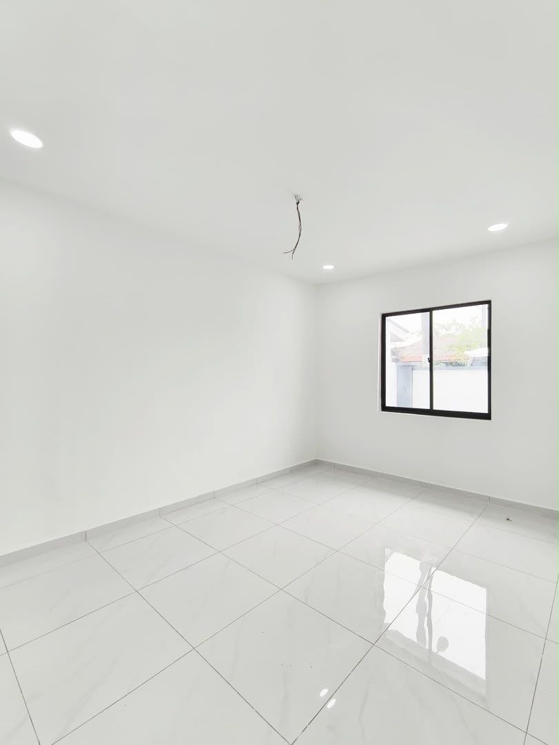 6222011924086461385_121